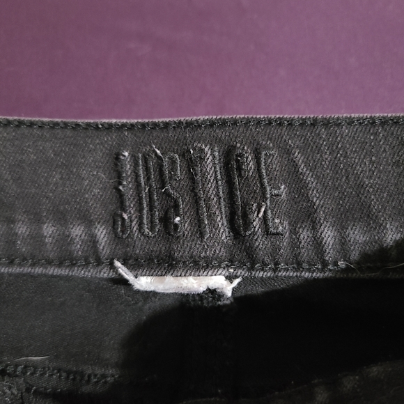 Justice jean - Picture 2 of 2